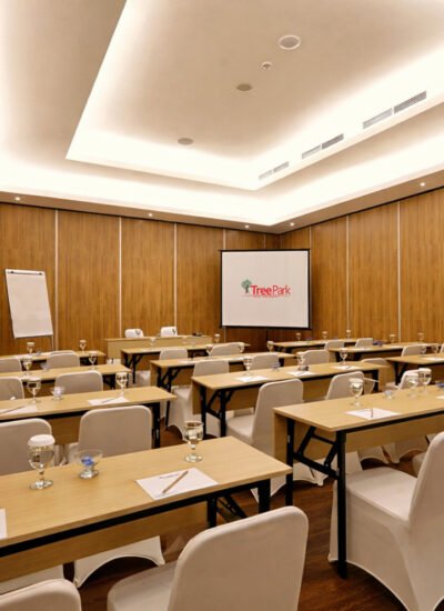 Meeting-room-2-4 Meeting-room-2-4